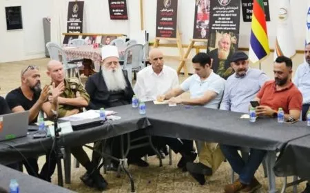 Fermandarên artêşa Îsraîlê bi nûnerên Durziyan re civiyan