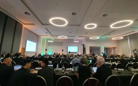 Yekitiya Bijîşkên Rojava beşdarî Konfernasa Komeleya Tibî ya Cîhanî bû