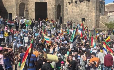 Ji xwepêşandanên li Siwêdayê peyamên piştgirî û hevgirtinê