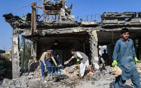 Berpirsekî Talîbanê: Pakistanê agirbest bin pê kir