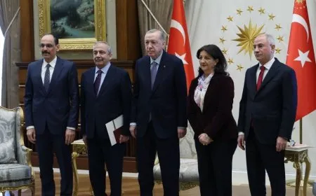 Nivîskarên ji Hesekê: Eger Tirkiyeyê gavên pratîkî neavêje wê hilweşe