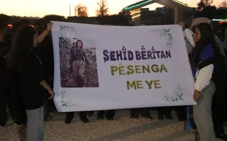 ˋŞehîd Bêrîtan ji bo tevahî jinan sembola lehengî û azadiyê yeˊ