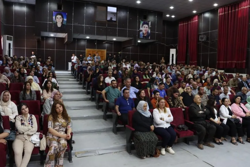 Akademiya Zanistên Civakî ya Rêber Abdullah Ocalan komxebatek li dar xist