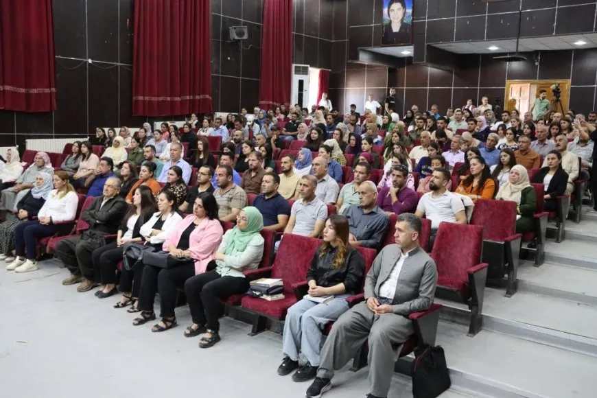 Akademiya Zanistên Civakî ya Rêber Abdullah Ocalan komxebatek li dar xist