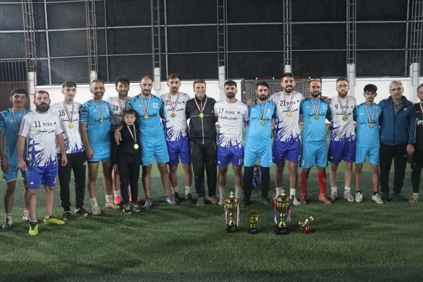 Li Tirbespiyê turnuvayê futbolê
