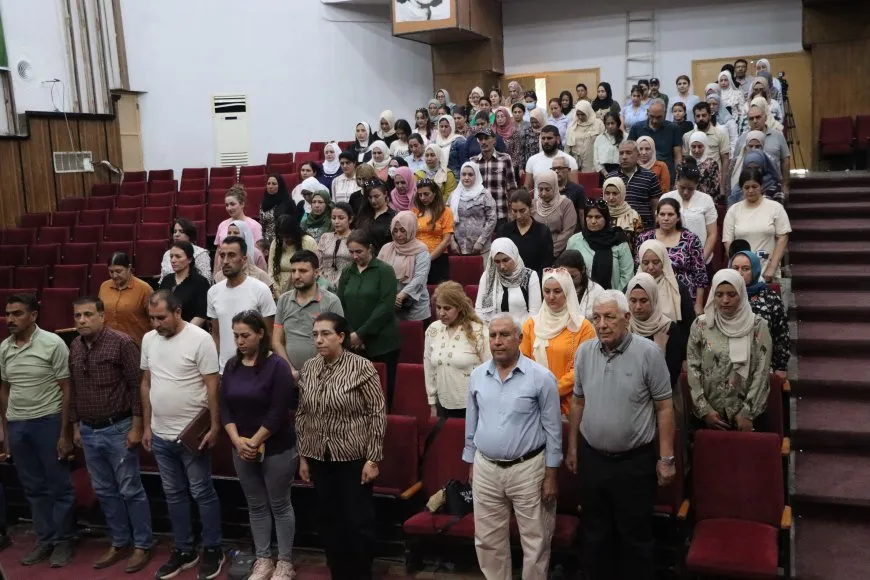  PYD’ê derbarê komploya navnetewî de ji gel re civîn li dar xist