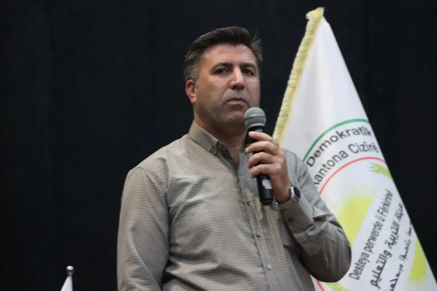  PYD’ê derbarê komploya navnetewî de ji gel re civîn li dar xist