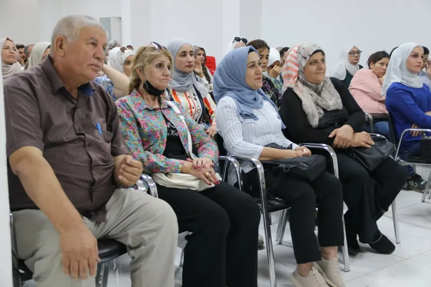  PYD’ê derbarê komploya navnetewî de ji gel re civîn li dar xist