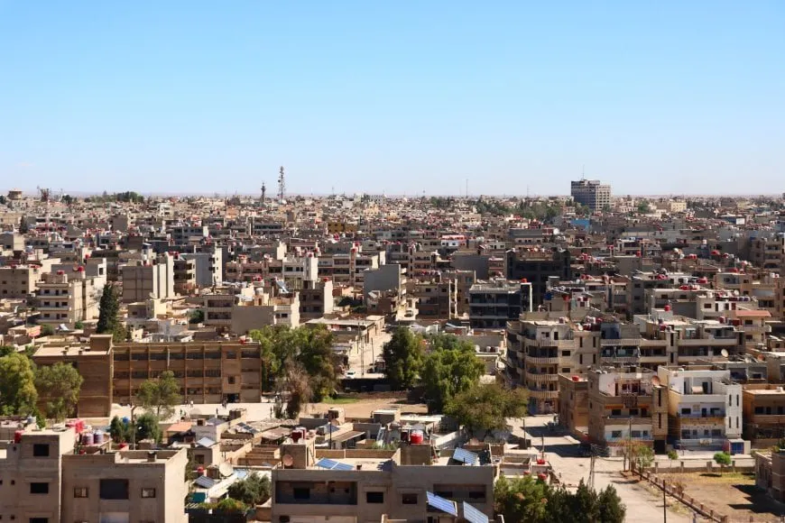 Avahîsaziya bêserûber a Qamişloyê û xetereyên wê