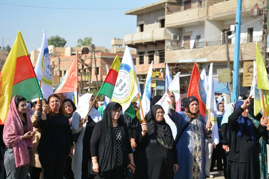 Li Girkê Legê bi sedan kes ji bo Şêxmeqsûd û Eşrefiyê meşiyan