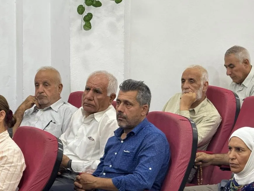 Li Reqayê panelek li ser banga Rêber Abdullah Ocalan hat dayîn