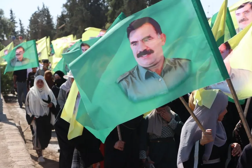 Bi hezaran kesî got ‘Bê Serok jiyan nabe’