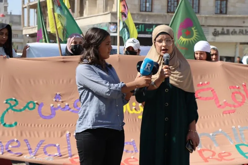Bi meşekê piştgirî dan banga aştiyê ya Rêber Abdullah Ocalan