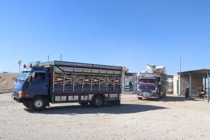 28 malbatên li kampa Mehmûdlî ber bi hundirê Sûriyeyê ve hatin rêkirin