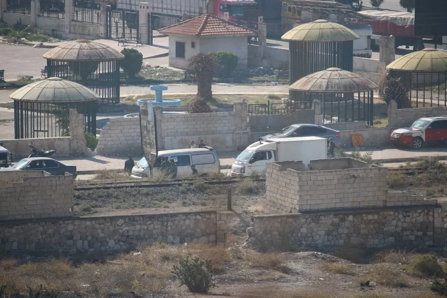 Hêzên hikumetê astengiyên li dijî xelkê Şêxmeqsûdê zêdetir kirin
