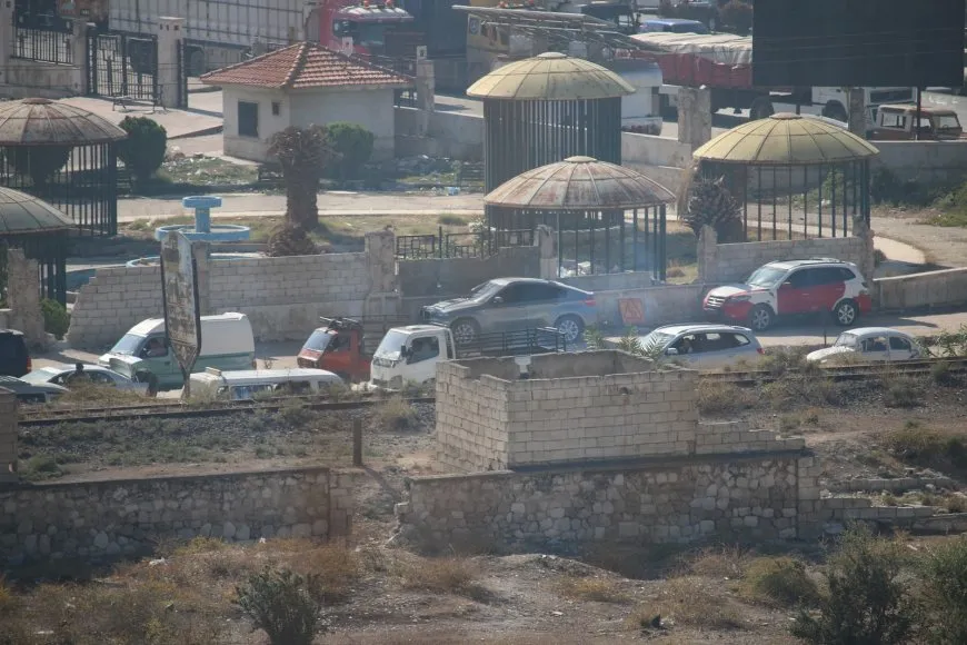 Hêzên hikumetê astengiyên li dijî xelkê Şêxmeqsûdê zêdetir kirin