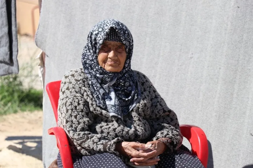 Koçberên Efrîn û Şehbayê: Derxistina çeteyan şertê pêşîn ê vegerê ye
