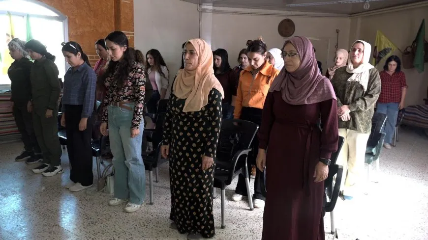 Li Dirbêsiyê têkildarî pransîbên bingehîn ên mafên jinan panel