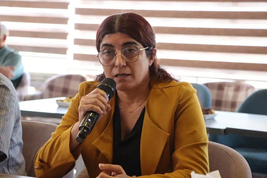 Li Qamişloyê tundrawî û bandora Îslamê li ser gelan hat nîqaşkirin  