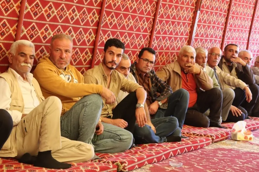 Şêniyên kantona Firatê sersaxî da malbatên şehîdên QSD’ê