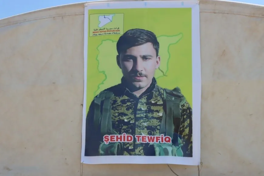 Şêniyên kantona Firatê sersaxî da malbatên şehîdên QSD’ê