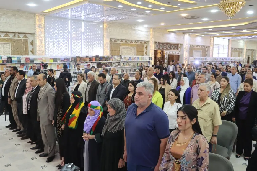 Pêşangeha Şehîd Herekol dest pê kir