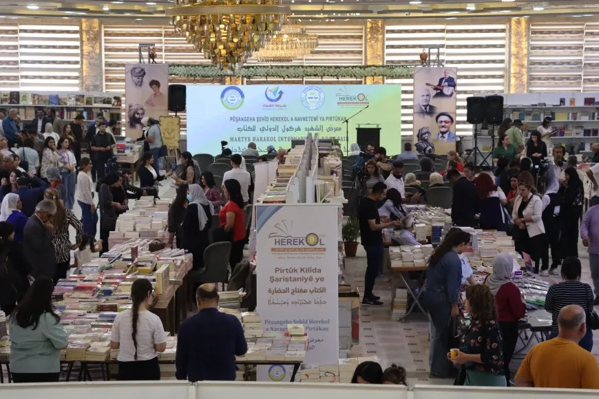 Di Pêşangeha Şehîd Herekol de hezar û 314 pirtûkên nû