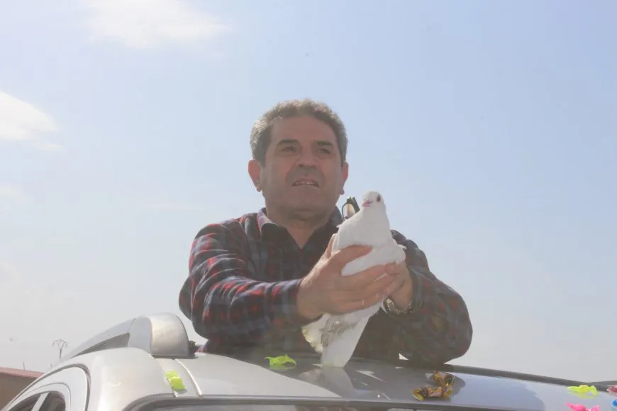 Xelkê Cizîrê têkoşer Sadiq Badiyan piştî 30 salan ji girtinê pêşwazî kir
