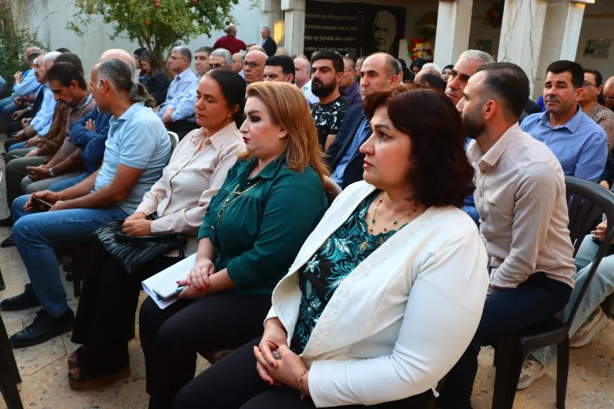 Helbestvan Cegerxwîn li ser gora xwe hat bibîranîn