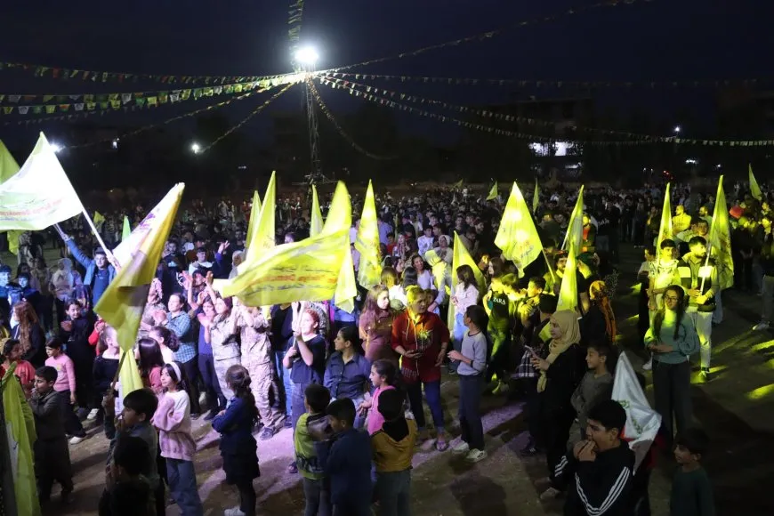 Li Dêrikê konserta piştgiriya QSDˊê