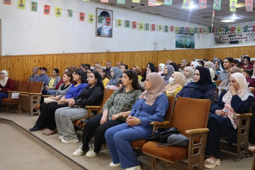 Li gelek navendan bîranîna şehîd Bêrîtan