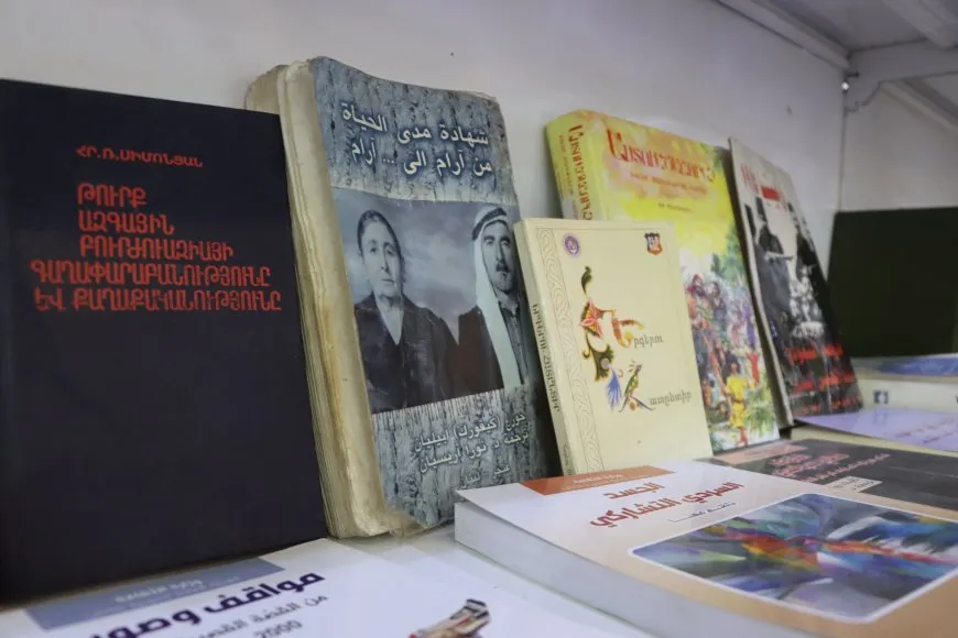 Gencîneya Ermeniyan li Pêşangeha Şehîd Herekol a Pirtûkan e