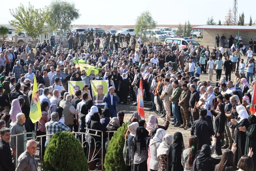 Şêniyên Dêrikê şehîd Rênas Serhed oxir kir