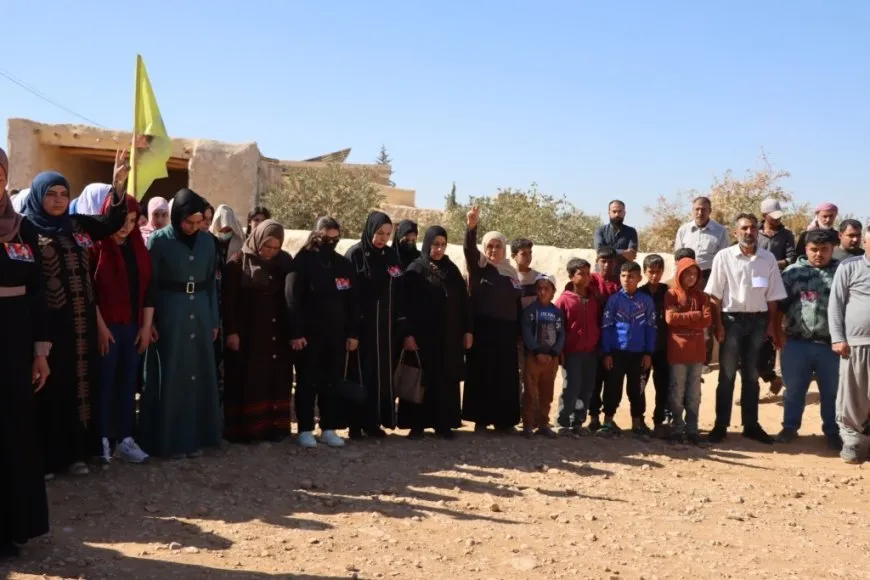 Ji bo şehîd Aze Rojgirav û Hêlîn Kobanê merasîma xiyabî hat lidarxistin