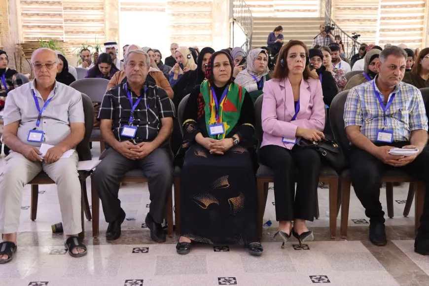 Konferansa komînan bi dawî bû