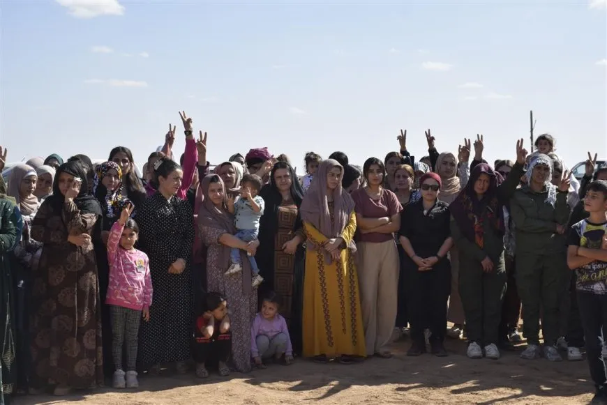 Xelkê Dirbêsiyê sersaxî da malbatên 2 şehîdan