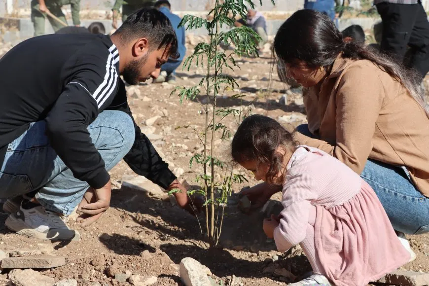 Berxwedêrên Kobanê li Muzexaneyê hatin bi bîranîn