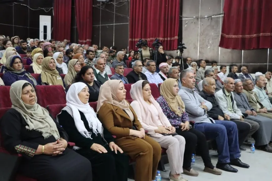 ˋJi bo parastina destkeftiyan em destê Rêbertî xurt bikinˊ