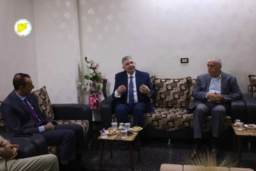 MSDˊê şandeyek ji rêxistinên civaka sivîl ên Ewropayê pêşwazî kir