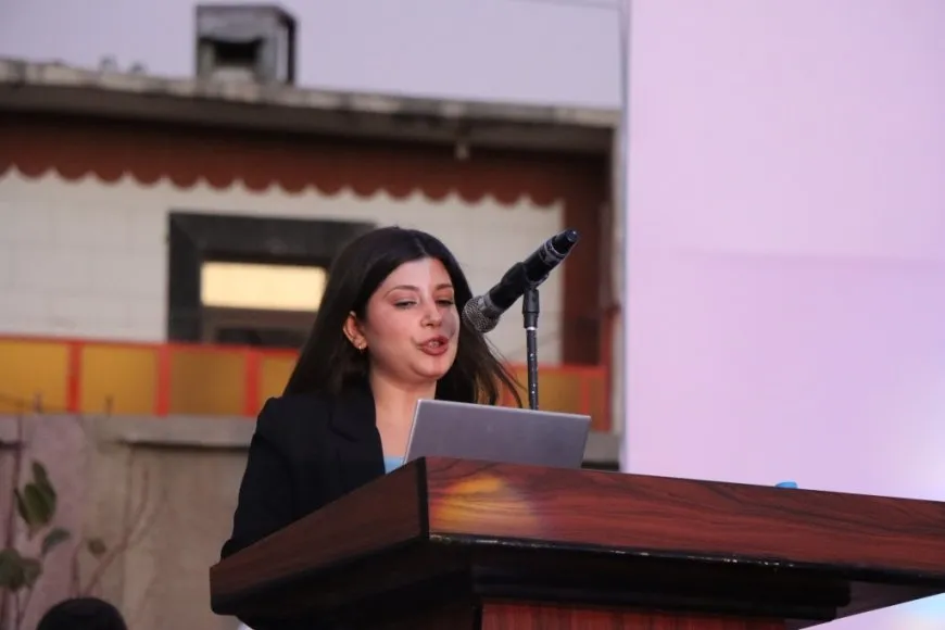 Koma yekem ji xwendekarên Zanîngeha El Şerq derçû