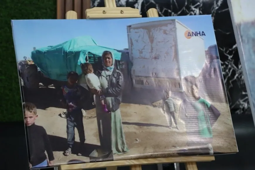 Li Zanîngeha Kobanê bi boneya 1ˊê Mijdarê panel