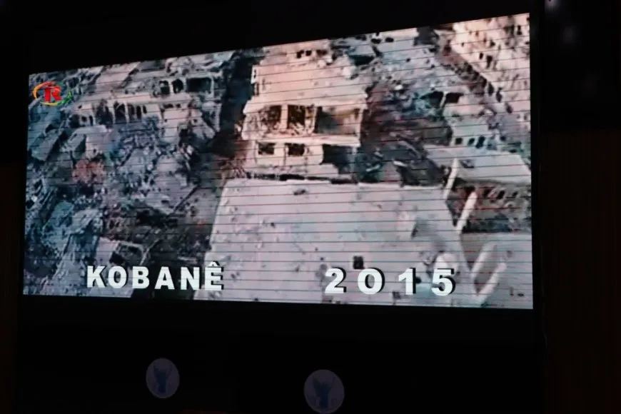 Li Zanîngeha Kobanê bi boneya 1ˊê Mijdarê panel