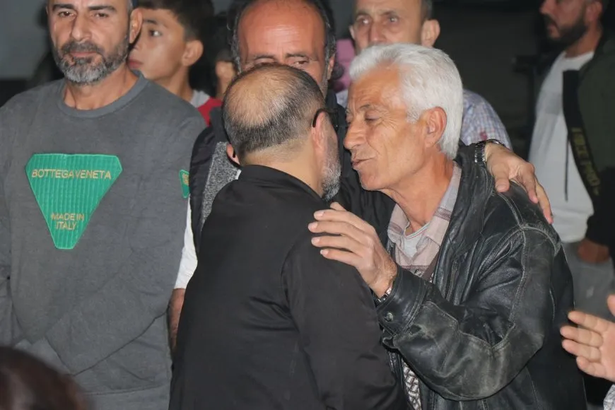 Piştî zêdetirî 30 salî ji girtinê têkoşer Rûav Avrîn gihîşt Şêxmeqsûdê