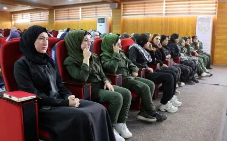 Jinên Zenûbiya civînek girseyî li Dêrazorê organîze kir