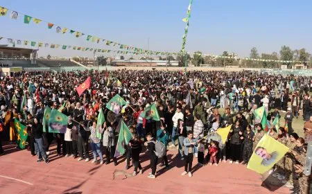 Li Qamişloyê şahiya Roja Berxwedana Neteweyî