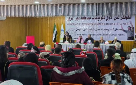 Konferansa komînên Dêrazorê hat lidarxistin