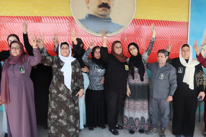 Li Qamişloyê ji bo şehîd Goran û Zeyneb merasîm