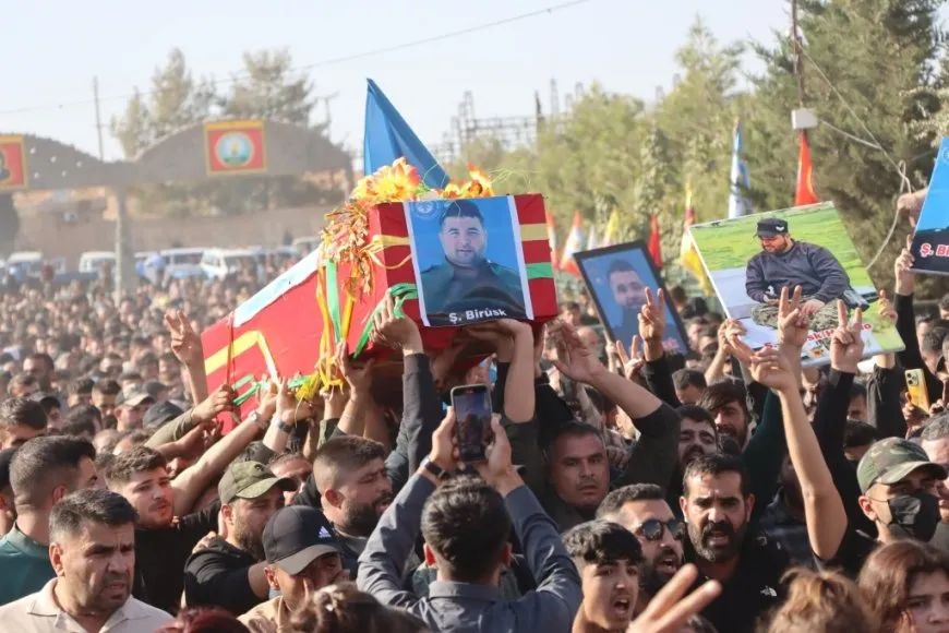 Şêniyên Firatê şehîd Şêrko Mistefa oxir kir û 3 şehîd bi bîr anîn