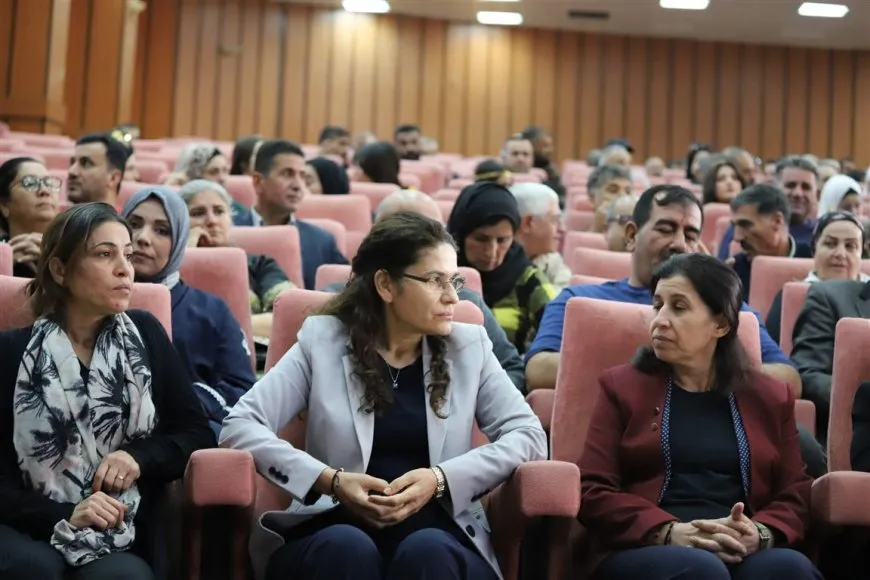 ˋArmanca Konferansa Yekitiya Esnafan pêşxistina aboriya civakî yeˊ