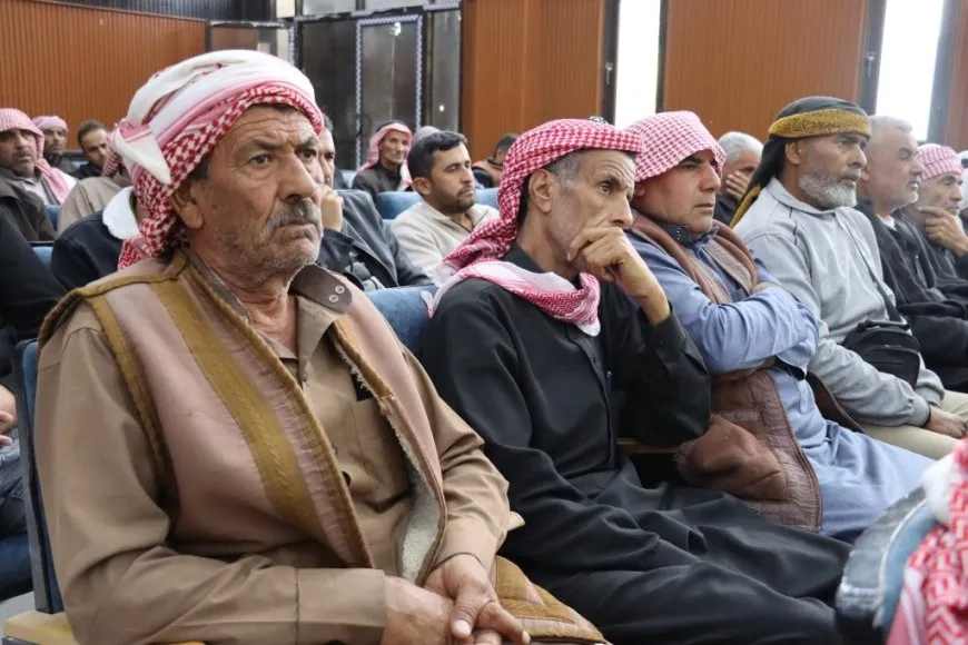 Li Dêr Hafirê Konferansa Komînan; pêşxistina xizmetguzarî û rola civakî